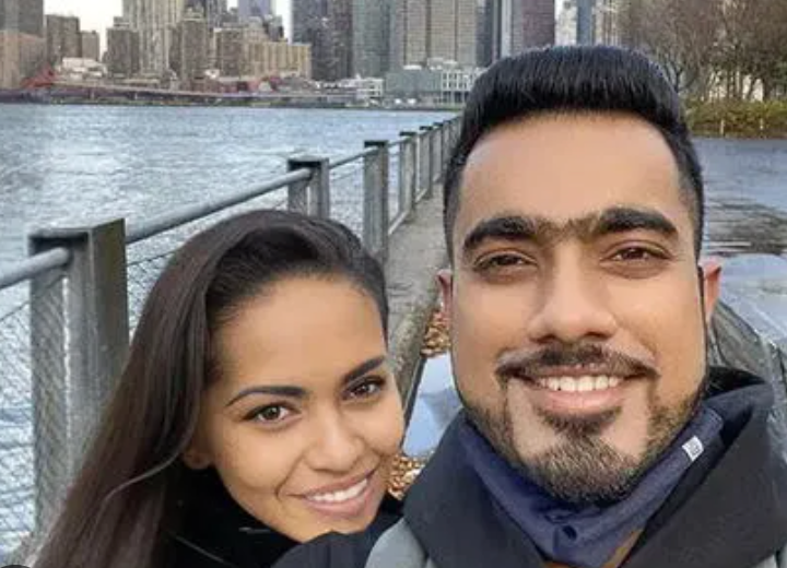 <em>Juan Pérez</em>